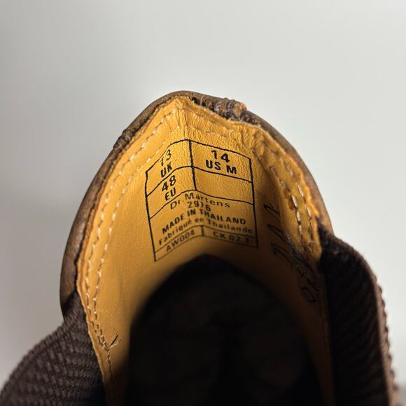 Dr. Martens 2976 Leather Chelsea Boot in Brown Crazy Horse Gaucho - Picture 10 of 10